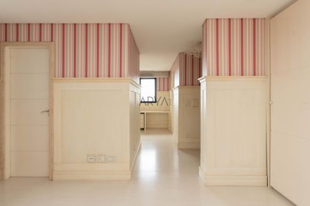 29_photo/94dce22c61.4ced48d36f433a45-ATLAS-8a70399c-e37a-45a0-b5b3-4425d01b8084.jpg de apartamento à venda com 4 quartos, 350m² em Mossunguê, Curitiba