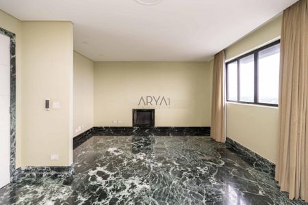 7_photo/94dce22c61.4ced48d36f433a45-ATLAS-d9b28a28-e810-4d3d-8e36-9ce699efe2c0.jpg de apartamento à venda com 4 quartos, 350m² em Mossunguê, Curitiba