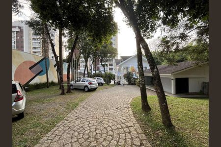 7_photo/94dce22ca9.dd810fae21d85007-ATLAS-3d328d27-39c8-4bc1-9a45-b2c10ed93cf6.jpg de casa à venda com 5 quartos, 600m² em Mossunguê, Curitiba