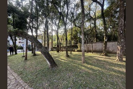 9_photo/94dce22ca9.dd810fae21d85007-ATLAS-6ea91ce7-b0b9-47d0-b30d-7268bc4ec667.jpg de casa à venda com 5 quartos, 600m² em Mossunguê, Curitiba