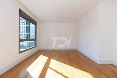 23_photo/94dce22ceb.beef6a444bf28e7f-ATLAS-96d0af7a-3bb9-472a-9c88-7c8a3b7b62ac.jpg de apartamento à venda com 3 quartos, 228m² em Ecoville, Curitiba