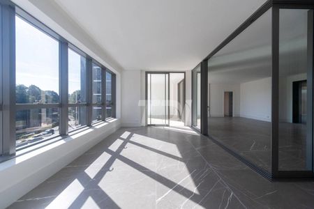 8_photo/94dce22ceb.beef6a444bf28e7f-ATLAS-e13c94c4-794e-4558-93fa-bfa10d27f890.jpg de apartamento à venda com 3 quartos, 228m² em Ecoville, Curitiba