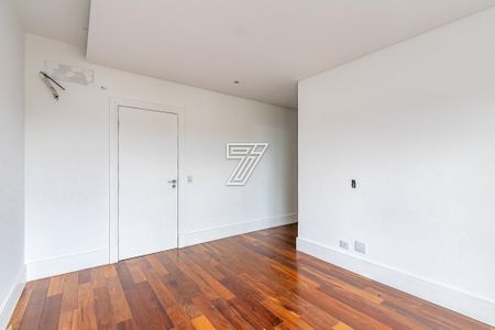 36_photo/94dce22cf1.03281f98ded1ed4f-ATLAS-bc85c0d4-61a2-4241-b254-a1e0782cdb54.jpg de apartamento à venda com 3 quartos, 368m² em Campina do Siqueira, Curitiba