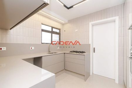 2_photo/94dce22d1f.c0bea4b5ffc17265-ATLAS-e0e3d006-63ac-42c1-9d3e-28a57317b57a.jpg de apartamento à venda com 3 quartos, 119m² em Mossunguê, Curitiba