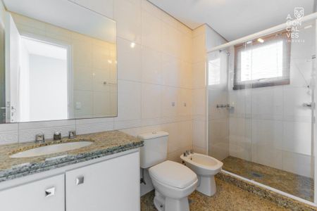 14_photo/94dce22d29.68ecbc19ade4b5d9-ATLAS-401f3b09-1191-4cc7-a085-c14831d0bbf5.jpg de apartamento para alugar com 4 quartos, 214m² em Campina do Siqueira, Curitiba