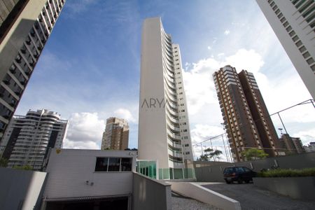 8_photo/94dce22d29.e1a31dbb9c3df7ec-ATLAS-19be4d69-7523-41f4-ad85-1294feef3a53.jpg de apartamento à venda com 3 quartos, 214m² em Campina do Siqueira, Curitiba