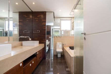 23_photo/94dce22d29.e1a31dbb9c3df7ec-ATLAS-5f719eb5-5490-4d1b-aae4-e82b0ab0b56e.jpg de apartamento à venda com 3 quartos, 214m² em Campina do Siqueira, Curitiba