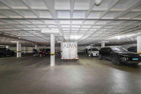 34_photo/94dce22d29.e1a31dbb9c3df7ec-ATLAS-9dc72102-4a0b-4ce5-bd62-710bb983af5d.jpg de apartamento à venda com 3 quartos, 214m² em Campina do Siqueira, Curitiba