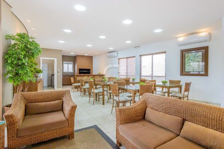 7_photo/94dce22d3d.a15ff942ed2dd5a0-ATLAS-d7d5d70c-24f3-4039-b655-36d0c2f895cc.jpg de apartamento à venda com 3 quartos, 203m² em Campina do Siqueira, Curitiba