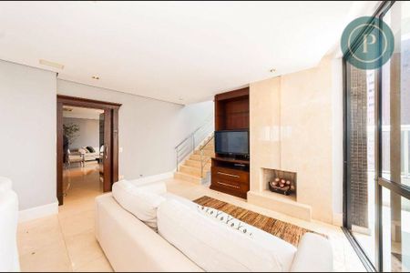 5_photo/94dce22d49.295f5a481a206d88-ATLAS-2b042157-bf63-46e4-bfd0-4685b92ef0ee.jpg de apartamento para alugar com 3 quartos, 380m² em Mossunguê, Curitiba