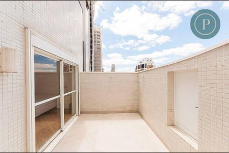 43_photo/94dce22d49.295f5a481a206d88-ATLAS-80e8aaed-3cc4-4fd6-ac3e-49b9c0565a26.jpg de apartamento para alugar com 3 quartos, 380m² em Mossunguê, Curitiba