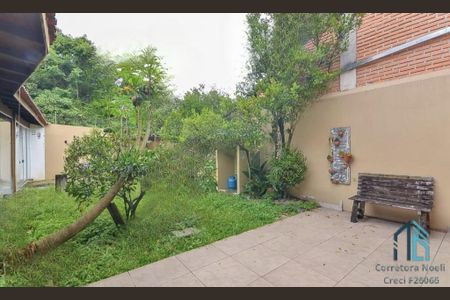 10_photo/94dce22d69.2f15d505e37c7ac5-ATLAS-cec26590-fa8f-4e15-8ee6-6f4dd111e38f.jpg de casa à venda com 3 quartos, 229m² em Mossunguê, Curitiba