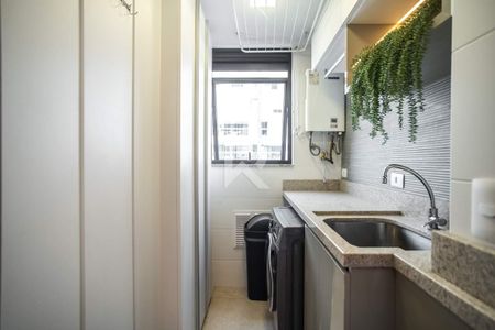 24_photo/94dce22e51.6e5212f8bdee09aa-ATLAS-e8d83cdc-5ded-4f02-9224-b0bb27f72e2f.jpg de apartamento à venda com 3 quartos, 129m² em Campina do Siqueira, Curitiba