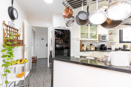 28_photo/94dce22e5f.aaaaa2939d8ec39f-ATLAS-87cd335f-b7b4-49aa-ad23-e8fe071c2df9.jpg de apartamento à venda com 4 quartos, 197m² em Mossunguê, Curitiba