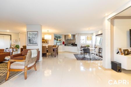 10_photo/94dce22e5f.aaaaa2939d8ec39f-ATLAS-e2a4d0e6-70ad-44e8-a414-7065aa285707.jpg de apartamento à venda com 4 quartos, 197m² em Mossunguê, Curitiba