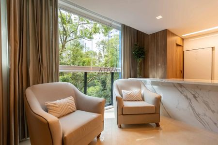 12_photo/94dce22e81.c1305b46eb86bf67-ATLAS-fd2888f9-e426-4ab2-8e82-989d38cb7df1.jpg de apartamento à venda com 3 quartos, 125m² em Campina do Siqueira, Curitiba