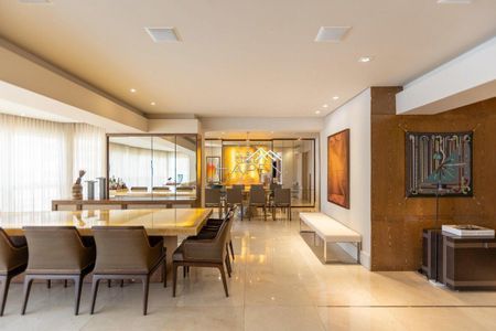 3_photo/94dce22e8b.6691faa2cf0f6cfa-ATLAS-0df86b2f-c532-4ee2-8dba-ae2f171a9e41.jpg de apartamento à venda com 3 quartos, 400m² em Campina do Siqueira, Curitiba