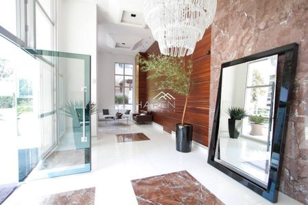 38_photo/94dce22e8b.6691faa2cf0f6cfa-ATLAS-a53168ff-ca39-4ac0-88aa-8a73fdeab94d.jpg de apartamento à venda com 3 quartos, 400m² em Campina do Siqueira, Curitiba