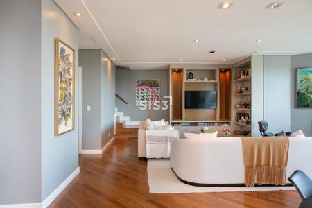 8_photo/94dce22e91.13a564ec1f83ffe6-ATLAS-53de7485-02bd-47ab-89bd-e245f7c1cf17.jpg de apartamento à venda com 3 quartos, 357m² em Campina do Siqueira, Curitiba