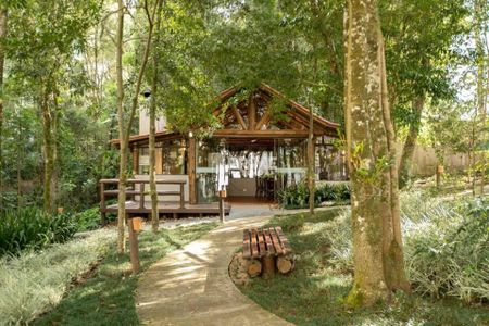 28_photo/94dce22e9f.25db2ad9d9bd01a5-ATLAS-8d39a96a-712a-4d58-8450-a4ece7ae97a2.jpg de apartamento à venda com 4 quartos, 222m² em Mossunguê, Curitiba