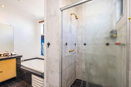 8_photo/94dce22e9f.f2378ae89b755661-ATLAS-048c0a4d-026a-4103-b581-a8b4e02ea618.jpg de apartamento à venda com 3 quartos, 222m² em Mossunguê, Curitiba