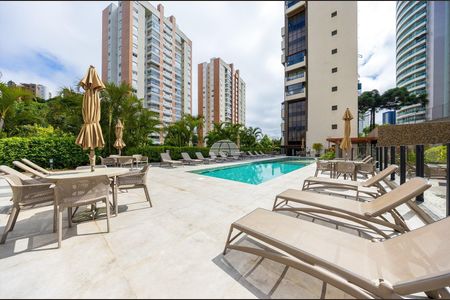 39_photo/94dce22eff.99871d0ac41a9b82-ATLAS-da10b9ac-e8d1-48a6-9e23-59eeb1ecd18e.jpg de apartamento à venda com 3 quartos, 217m² em Mossunguê, Curitiba