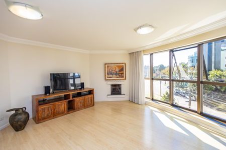 9_photo/94dce22f31.d70df24542b2a0c5-ATLAS-22aebcd8-35df-4fee-bbde-1ed7260dfe08.jpg de apartamento à venda com 3 quartos, 121m² em Mossunguê, Curitiba