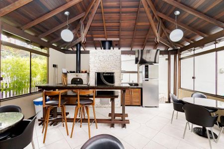 4_photo/94dce22f31.d70df24542b2a0c5-ATLAS-88be92e2-4c4e-433f-a68b-538429721201.jpg de apartamento para alugar com 3 quartos, 121m² em Mossunguê, Curitiba