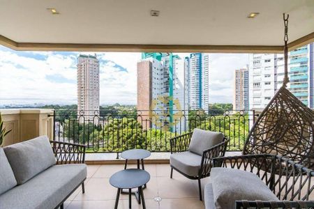 39_photo/94dce22f45.c118c16e6e2b98d3-ATLAS-bd72af85-d30e-4367-ac94-0f7eb1afcec8.jpg de apartamento para alugar com 4 quartos, 340m² em Mossunguê, Curitiba