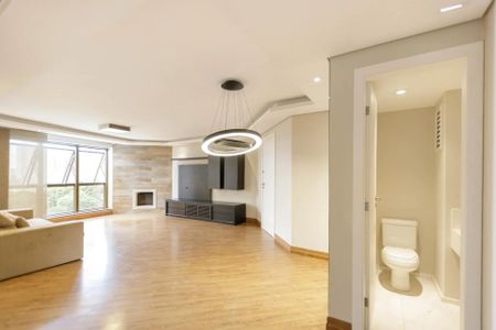 5_photo/94dce22f4b.5ad7edab93cbbe91-ATLAS-26c41a0e-5e33-4cb3-bd38-750f7afaff5c.jpg de apartamento à venda com 3 quartos, 144m² em Campina do Siqueira, Curitiba