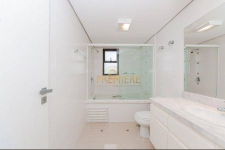 5_photo/94dce22f4b.63fb7a3fee8aa61a-ATLAS-146ec034-3dac-4206-b330-64bd7fb808eb.jpg de apartamento para alugar com 3 quartos, 144m² em Campina do Siqueira, Curitiba