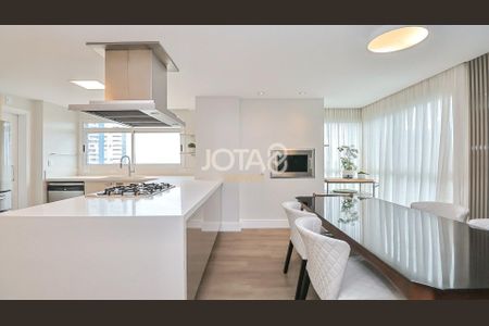 13_photo/94dce22f5f.7b8bc6be06f0f13d-ATLAS-e4082489-1f7d-43bd-bf32-0f6dfd24eefe.jpg de apartamento para alugar com 3 quartos, 222m² em Mossunguê, Curitiba