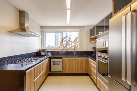 8_photo/94dce22f6f.50df46c0cd16add9-ATLAS-c60fc087-2ca1-4ece-9d21-b4db6cabee28.jpg de apartamento à venda com 3 quartos, 142m² em Mossunguê, Curitiba