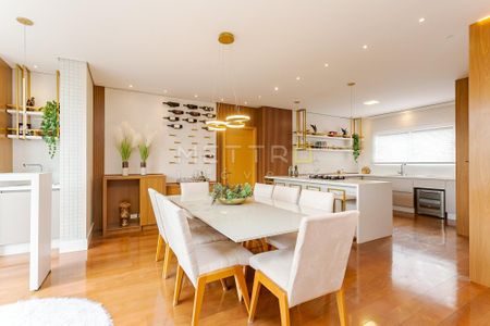 18_photo/94dce22f6f.8c8980eccb4bf35b-ATLAS-97cf433a-cdea-4d9e-8b66-6a67ced7c1c8.jpg de apartamento à venda com 3 quartos, 144m² em Mossunguê, Curitiba