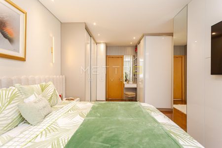 30_photo/94dce22f6f.8c8980eccb4bf35b-ATLAS-d2a4b38d-9db5-4b3d-acc5-801db9f4ab0d.jpg de apartamento à venda com 3 quartos, 144m² em Mossunguê, Curitiba