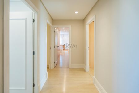 11_photo/94dce22fa7.0340f4ba3627ed9b-ATLAS-a6d85ca4-5fd1-4315-bd3b-e35294c084e4.jpg de apartamento à venda com 4 quartos, 413m² em Mossunguê, Curitiba