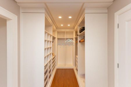 7_photo/94dce22fa7.7a69ff73eb43ff8d-ATLAS-6704bec3-144a-4d87-993c-4fc757ce2fb3.jpg de apartamento à venda com 4 quartos, 414m² em Mossunguê, Curitiba