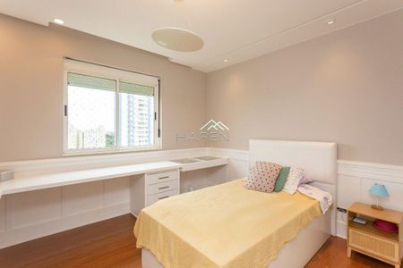 2_photo/94dce22fa7.7a69ff73eb43ff8d-ATLAS-8c592fdc-ea34-44dc-abef-01d000a90133.jpg de apartamento à venda com 4 quartos, 414m² em Mossunguê, Curitiba