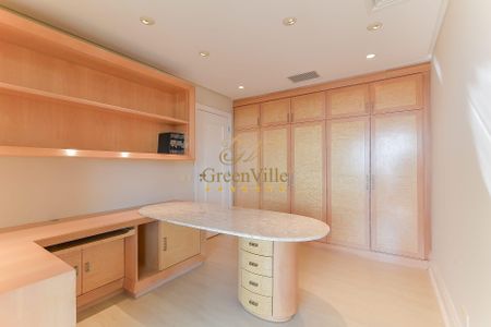 28_photo/94dce22fad.ceff8192393c33de-ATLAS-bc856ffe-5689-46bc-b8c2-c10599a4d62b.jpg de apartamento à venda com 4 quartos, 414m² em Mossunguê, Curitiba