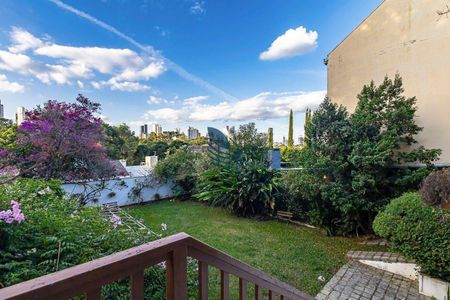 21_photo/94dce23031.f4a5c666155909d5-ATLAS-a483c25c-811a-40b1-aaef-cb64d8f31dd2.jpg de casa para alugar com 3 quartos, 234m² em Mossunguê, Curitiba