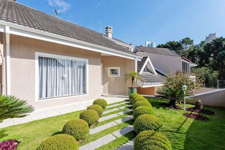 28_photo/94dce23033.b7afec13c8c84584-ATLAS-7e21e26e-1cda-4031-b788-e4ee951caabf.jpg de casa à venda com 4 quartos, 309m² em Mossunguê, Curitiba