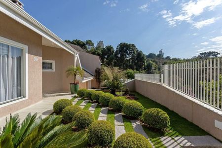 27_photo/94dce23033.b7afec13c8c84584-ATLAS-a65f4a41-5f3b-4ce1-aa3c-45be02b82bec.jpg de casa à venda com 4 quartos, 309m² em Mossunguê, Curitiba