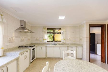 11_photo/94dce23049.44cb305f75931be4-ATLAS-7aea7c8e-2b3b-40e3-b977-e21cf28462d5.jpg de casa à venda com 5 quartos, 341m² em Mossunguê, Curitiba