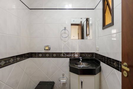 5_photo/94dce23049.44cb305f75931be4-ATLAS-ba9ab2a5-32d6-4a24-973a-e09f9007bbba.jpg de casa à venda com 5 quartos, 341m² em Mossunguê, Curitiba
