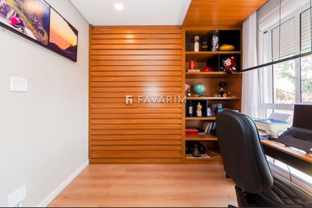 7_photo/94dce2307b.e9e7bffe1f964319-ATLAS-41268371-e491-4aab-8759-a3b91464b962.jpg de apartamento à venda com 3 quartos, 101m² em Campo Comprido, Curitiba