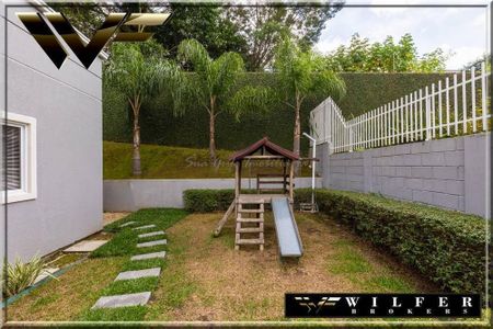 8_photo/94dce230bf.2a151fee16680804-ATLAS-5d7a6a11-cee0-4dc8-877a-31ada71cd7bf.jpg de casa à venda com 3 quartos, 320m² em Campo Comprido, Curitiba