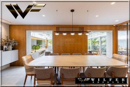 22_photo/94dce230bf.2a151fee16680804-ATLAS-d46213a4-3a2f-44a8-a710-e517ddea9eb9.jpg de casa à venda com 3 quartos, 320m² em Campo Comprido, Curitiba