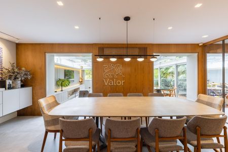 23_photo/94dce230bf.4f48e483d4bcdc3b-ATLAS-013a2bb1-2249-4cc5-8903-6bf7511ec871.jpg de casa de condomínio à venda com 3 quartos, 320m² em Campo Comprido, Curitiba