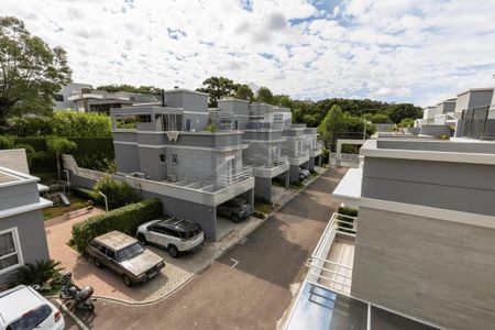 4_photo/94dce230bf.4f48e483d4bcdc3b-ATLAS-b98bb951-6256-46d0-948b-4df0c7bcbc87.jpg de casa de condomínio à venda com 3 quartos, 320m² em Campo Comprido, Curitiba