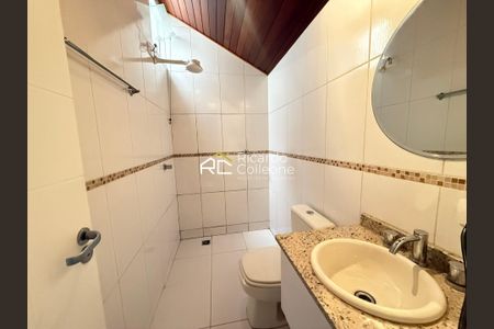 9_photo/94dce23161.6fa24c30896ad7dc-ATLAS-2668ec5d-4fc1-4dcd-be63-e8c4a1c721f6.jpg de casa à venda com 4 quartos, 247m² em Mossunguê, Curitiba